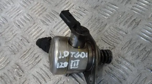 Hyundai i20 Active Mechanical fuel pump 35325-07250