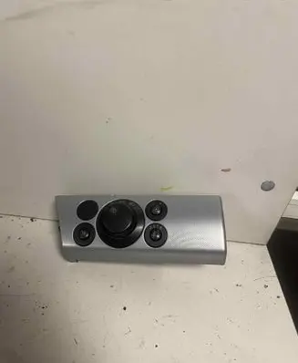 Light switch
