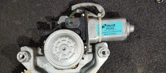 KIA Carnival Front door window regulator motor XH023PA