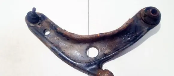 Toyota Yaris Front lower control arm/wishbone