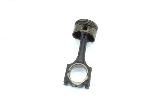 Volvo XC90 Piston with connecting rod