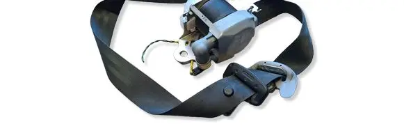 Hyundai i30 Front seatbelt 888102R900