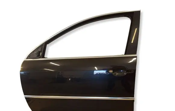 Volkswagen Phaeton Front door 