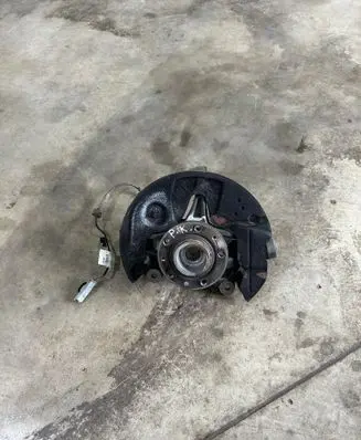 Peugeot 3008 II Front wheel hub