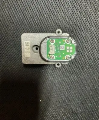 Mercedes-Benz C W205 LED ballast control module 1305715284