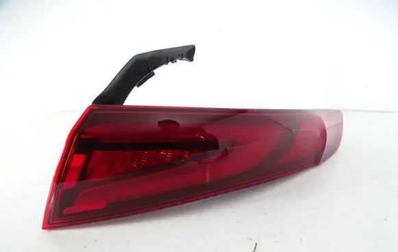 Alfa Romeo Giulia Rear/tail lights 505627310