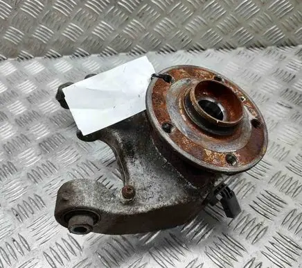 Volkswagen Golf VII Rear wheel hub 5Q0505435J