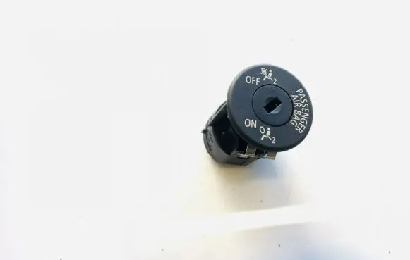 BMW 1 E81 E87 Passenger airbag on/off switch 61316974643