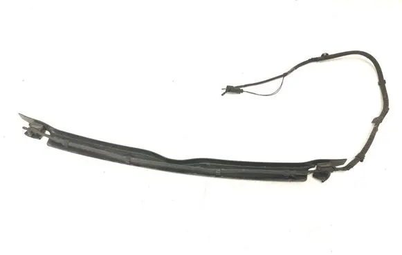 BMW 2 F45 Windshield washer spray nozzle 7393393