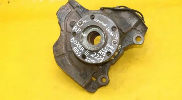 Citroen Jumper Front wheel hub