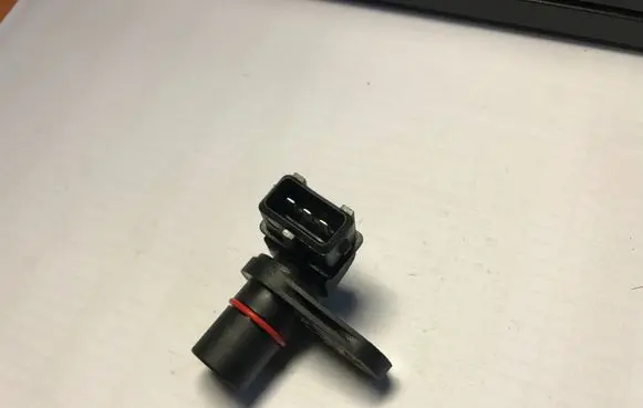 Camshaft position sensor