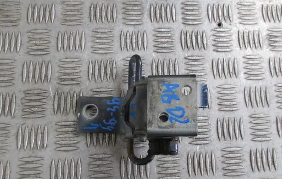 Audi A8 S8 D2 4D Front door lower hinge 