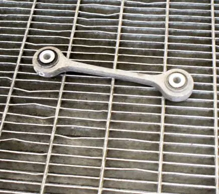 Audi Q7 4L Front lower control arm/wishbone