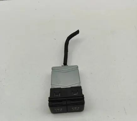 Toyota RAV 4 (XA50) USB socket connector 8553242010