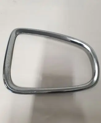Mini One - Cooper R56 Rear/tail light trim molding 2752244