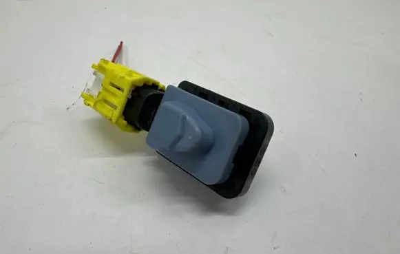 Toyota Yaris Cross Airbag deployment crash/impact sensor 8983A02080