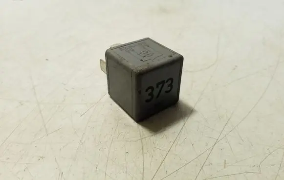 Audi A6 S6 C6 4F Other relay 8D0951253A