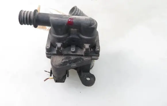 Coolant heater control valve