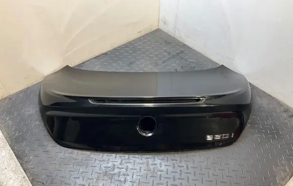 BMW 6 E63 E64 Tailgate/trunk/boot lid 7180171