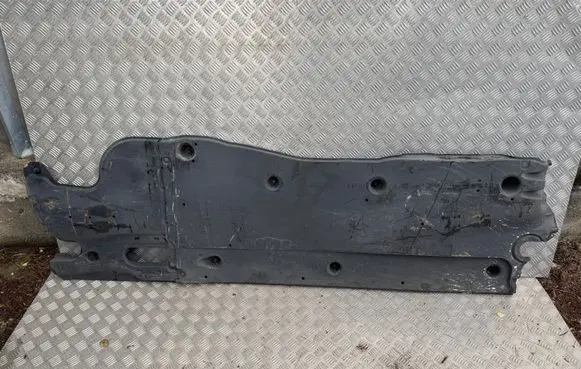 Volkswagen Tiguan Side bottom protection 5QF825201E