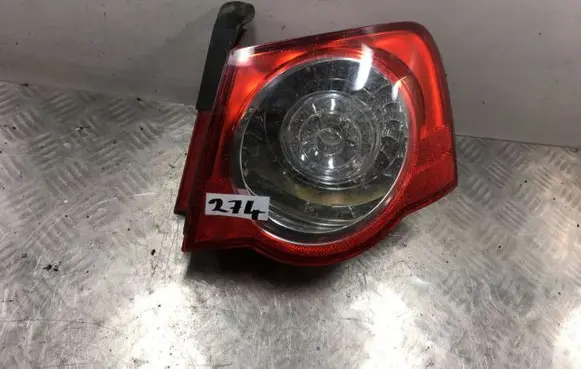 Volkswagen PASSAT B6 Rear/tail lights