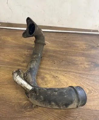 Renault Master III Engine coolant pipe/hose 165763705R
