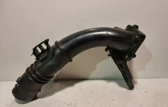 Volvo S60 Intercooler hose/pipe 31361277