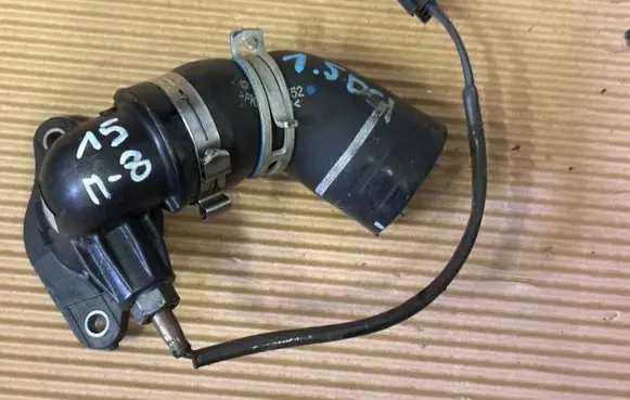 Air intake hose/pipe