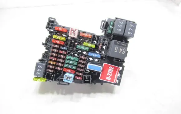Volkswagen Tiguan Fuse module 5Q0937615C 07022019 AE8420