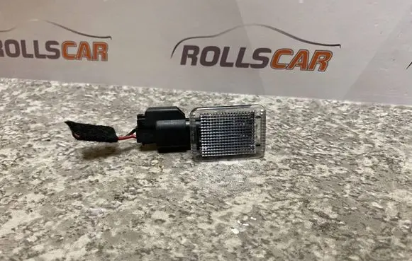 Volvo V50 Glove box light 30722729