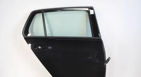 Volkswagen Golf VII Rear door 