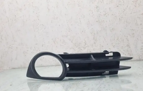 Audi A3 S3 8P Front fog light trim/grill 8P4807681B