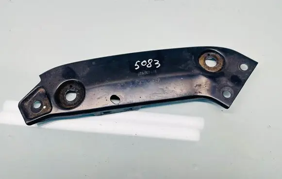 Volkswagen Jetta VI Radiator support slam panel bracket 5C6805931