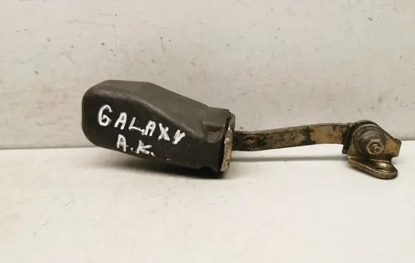 Ford Galaxy Rear door check strap stopper