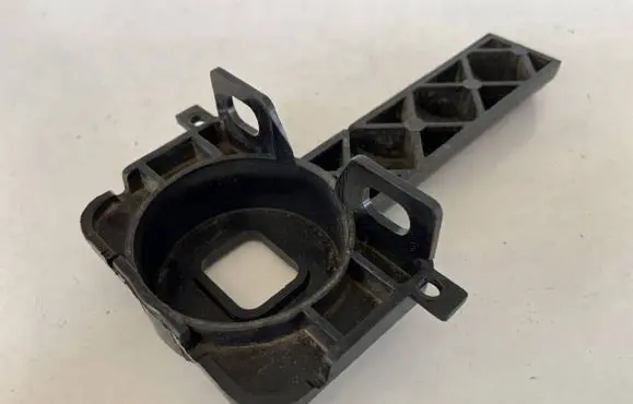 Audi A6 S6 C7 4G Radiator mount bracket 4G0805201