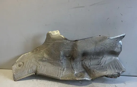 BMW X6 F16 Exhaust heat shield 7185026