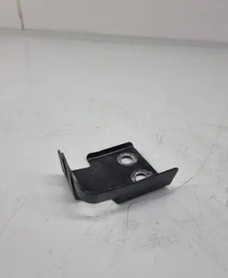 Jaguar F-Pace Fender mounting bracket HK8316150AB