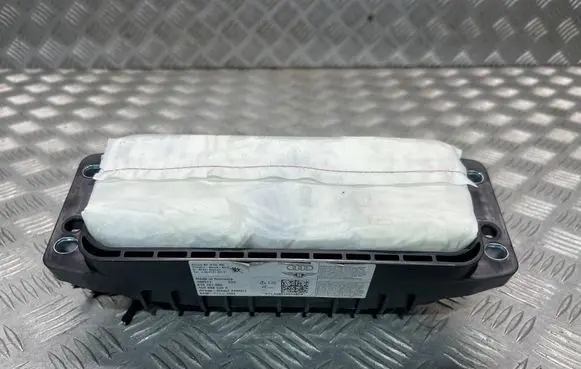 Passenger airbag