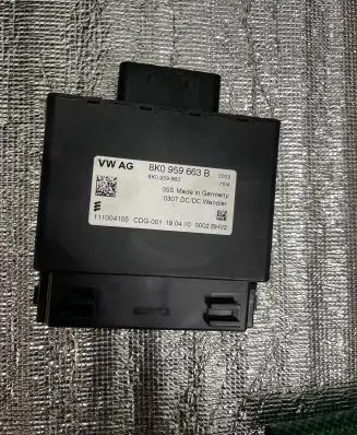 Audi A5 Sportback 8TA Voltage converter/converter module 8K0959663B