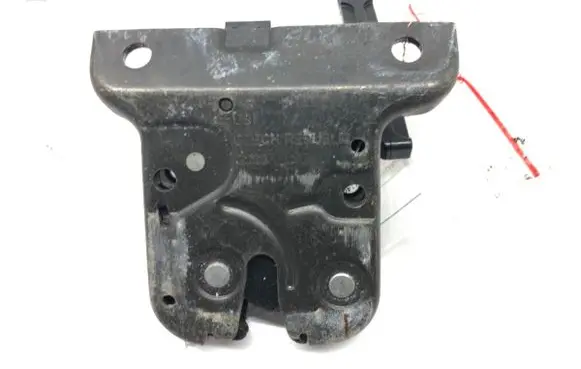 Audi A3 S3 8P Tailgate exterior lock 8P3827505