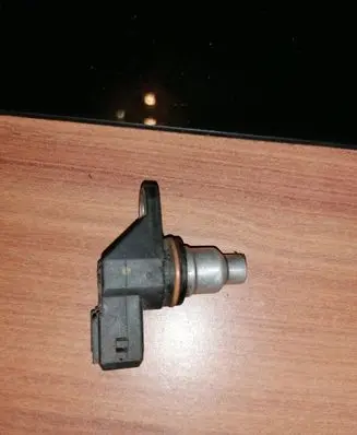 Renault Espace - Grand espace IV Camshaft position sensor 8200038472