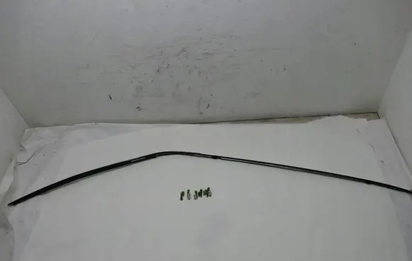 Mercedes-Benz E W124 Roof trim bar molding cover 