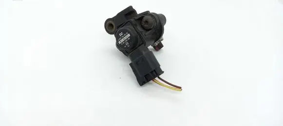 Mercedes-Benz Sprinter W906 Air pressure sensor A0071530028 0261230196