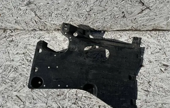 Mazda 3 III Rear underbody cover/under tray B45A561Z1