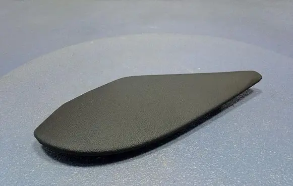 Other sill/pillar trim element