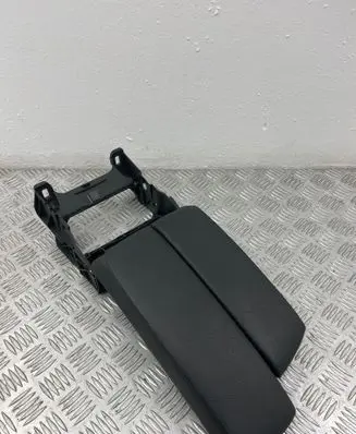 BMW 3 E90 E91 Armrest E116233221 GS93016 TL70042134