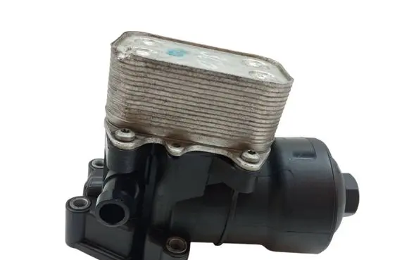 Seat Altea Oil filter mounting bracket