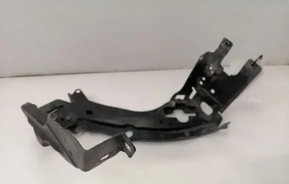 Mercedes-Benz E W211 Side radiator support slam panel 