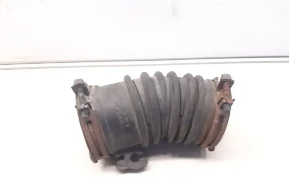 Mazda 6 Air intake hose/pipe L81313221