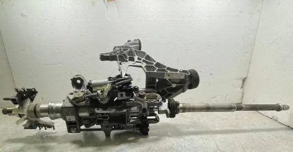 Steering wheel axle set